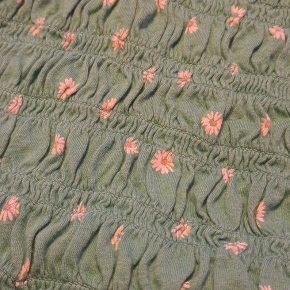 American Eagle Turquoise Floral Tank Top - Picture 3 of 4